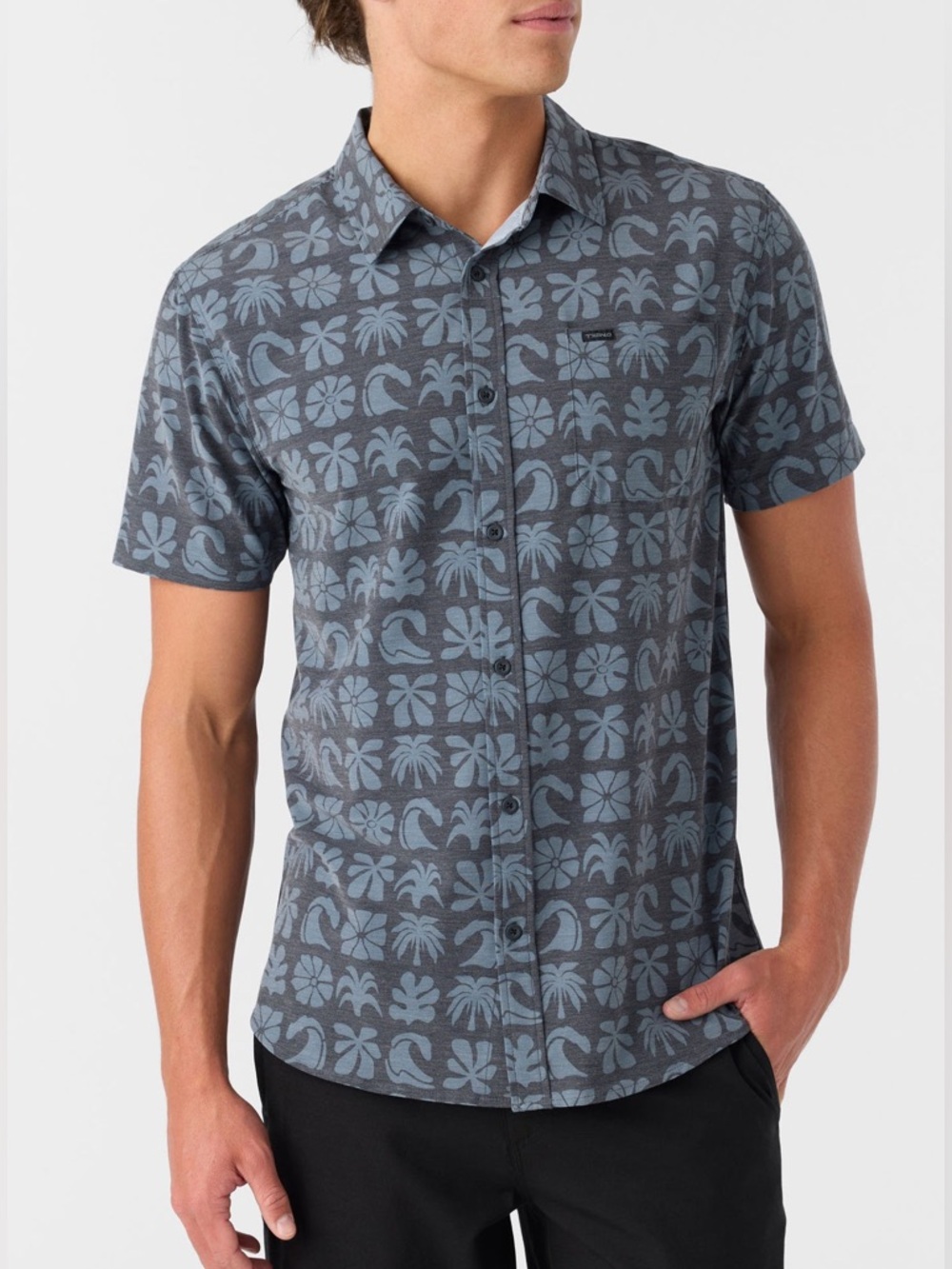 O'Neill UPF 50+ Sun Protecting Button-Down Shirt in Slate Blue Pattern